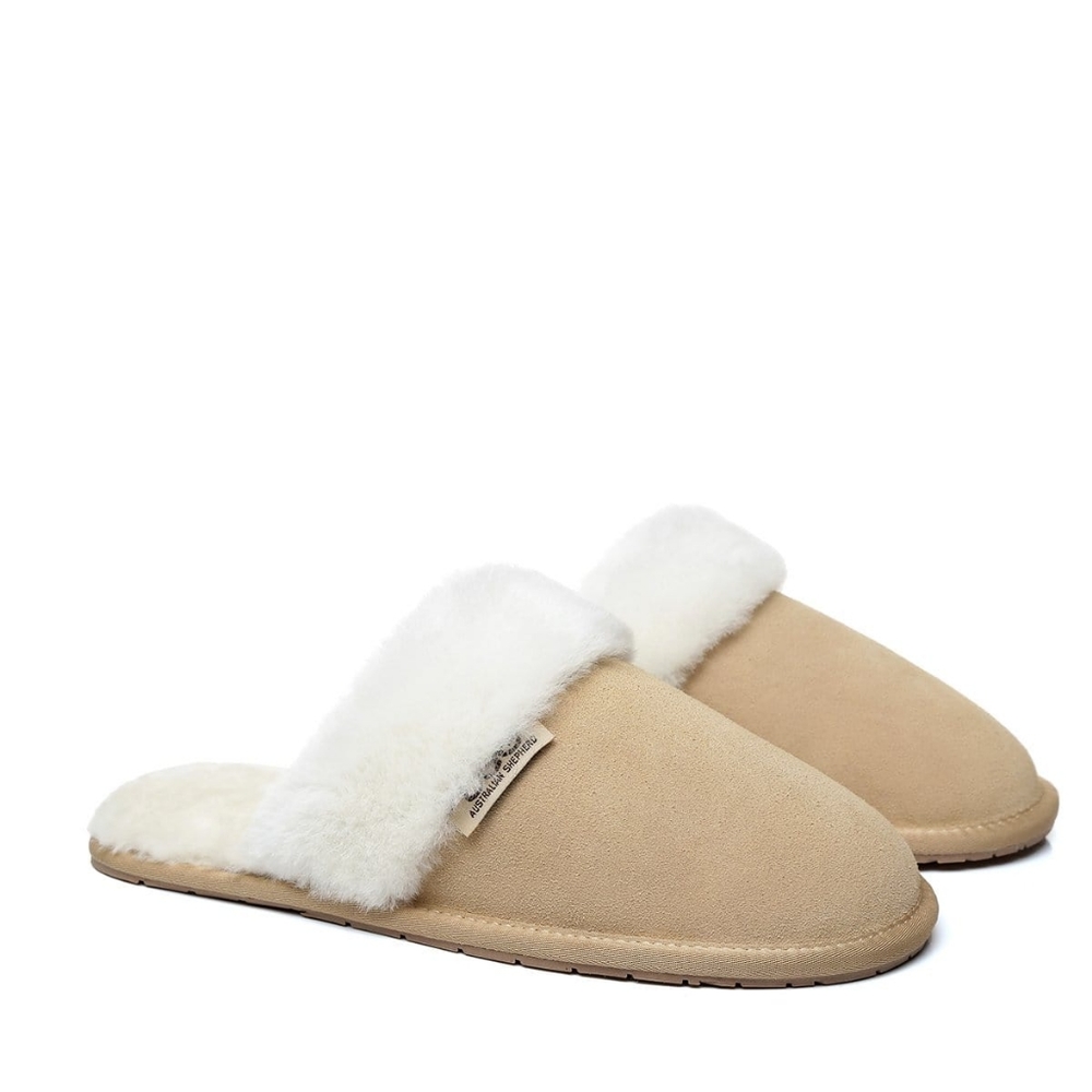 UGG- Ludlow Scuff- Sand - Picture 4 of 5